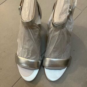 Naturalizer Silver Women's Heels